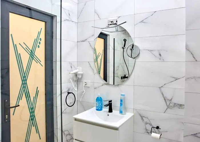 - Hf Building * 那沃达利